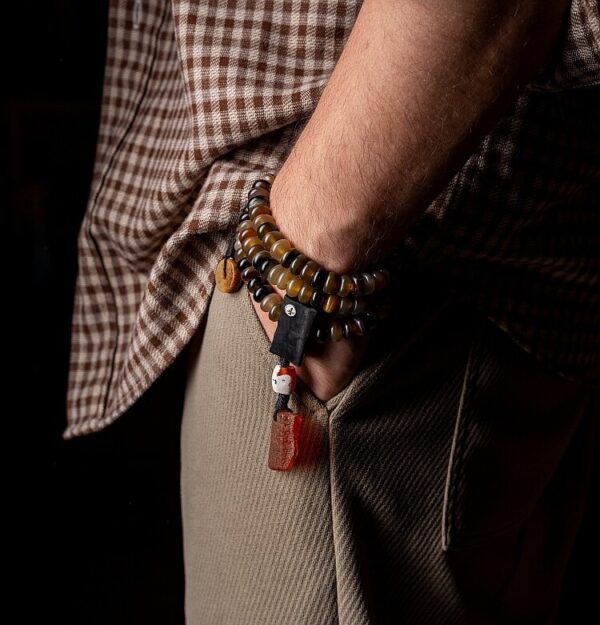 Authentic Tibetan Natural Goat Horn 108 Mala Beads - Spiritual Mala Necklace & Bracelet for Daily Presence