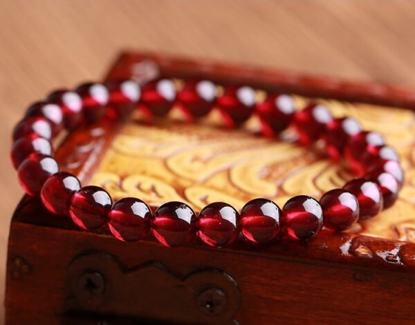 Himalayan Soul | Seeds of the Earth Deep Wine-Red Natural Garnet Multi-Wrap Bracelet — A Timeless Companion of Purity