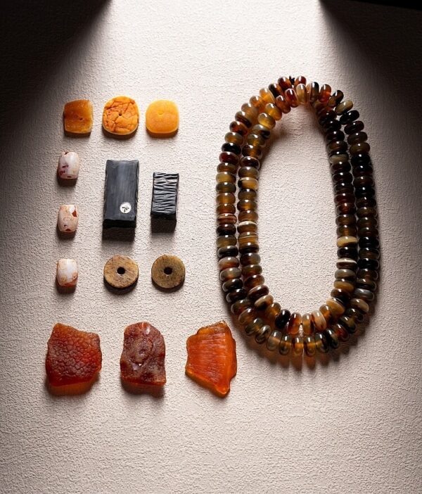 Authentic Tibetan Natural Goat Horn 108 Mala Beads - Spiritual Mala Necklace & Bracelet for Daily Presence